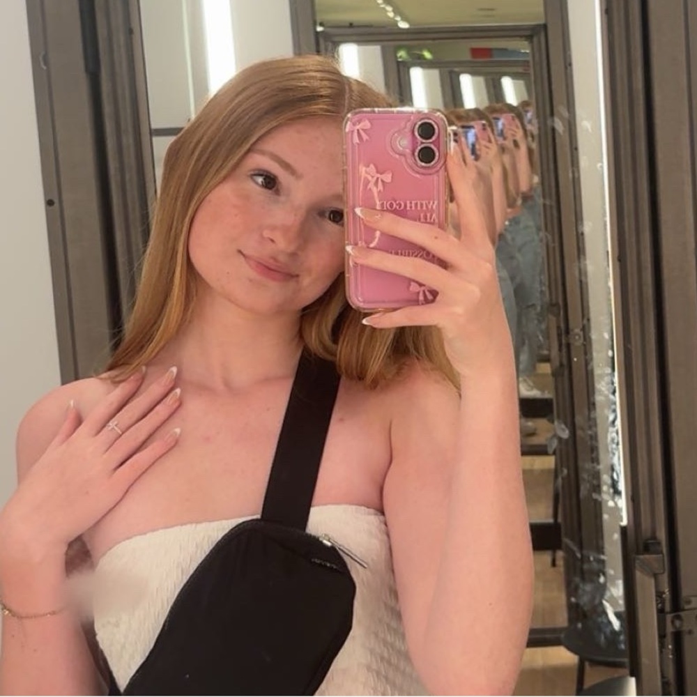 Meet your Posher, Maddy